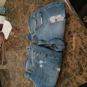 TORRID JEANS STRETCHY